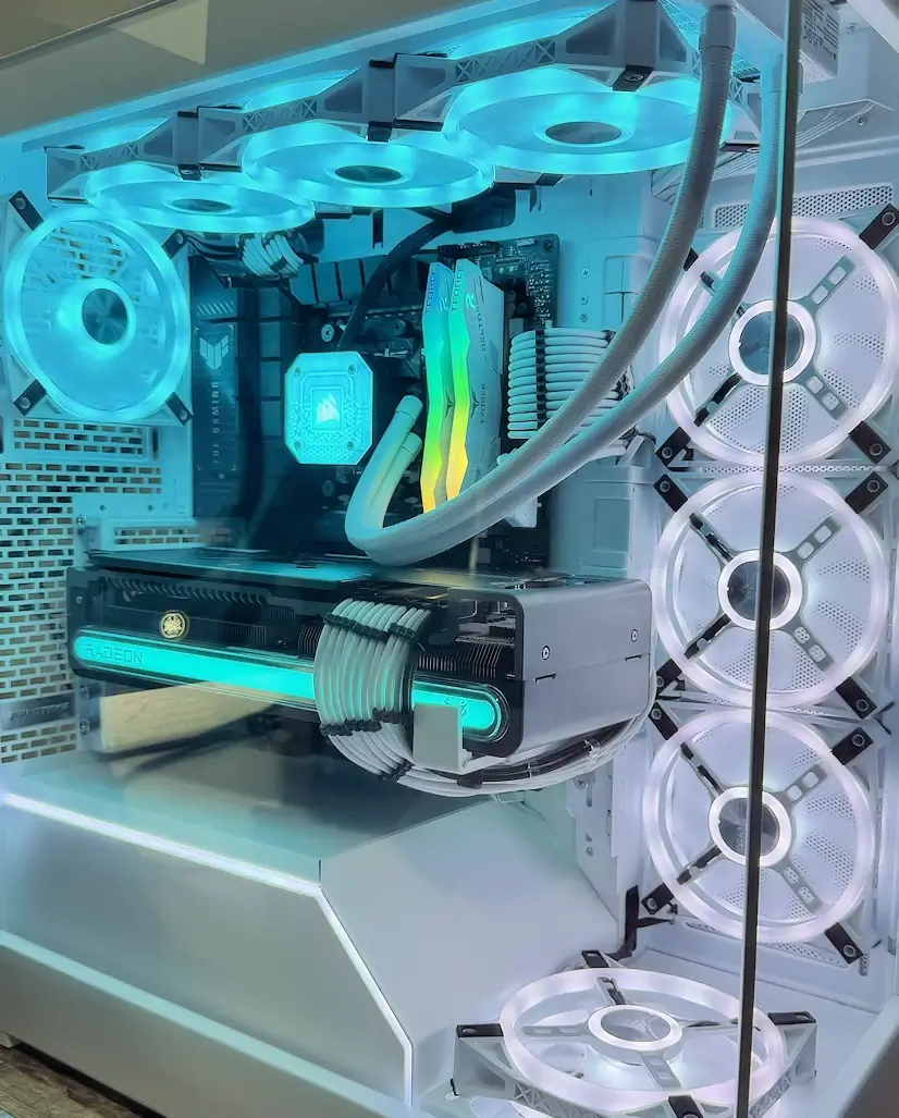 Montaje Gaming PC Phanteks Retiro